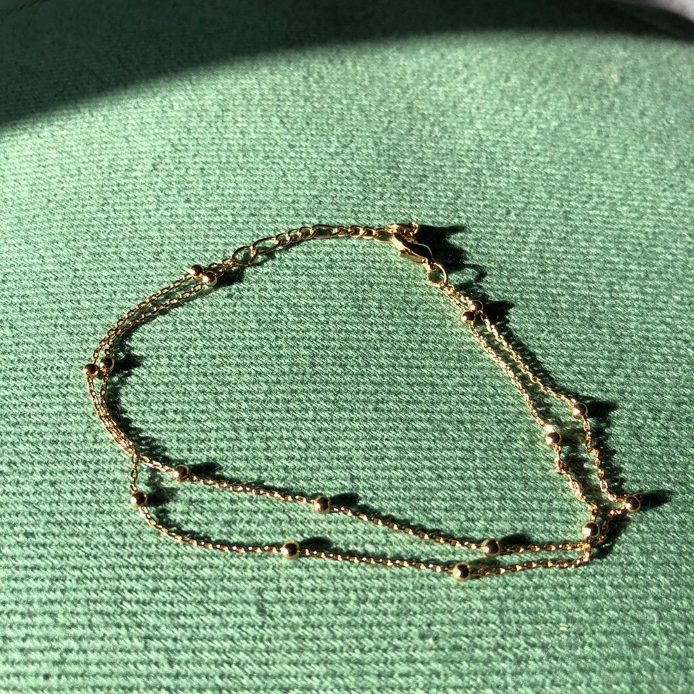 Simple Gold Beaded Bracelet